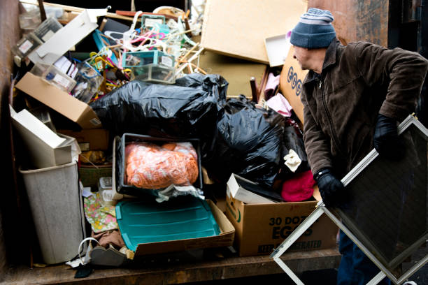 Best Residential Junk Removal  in Middleburg Heights, OH